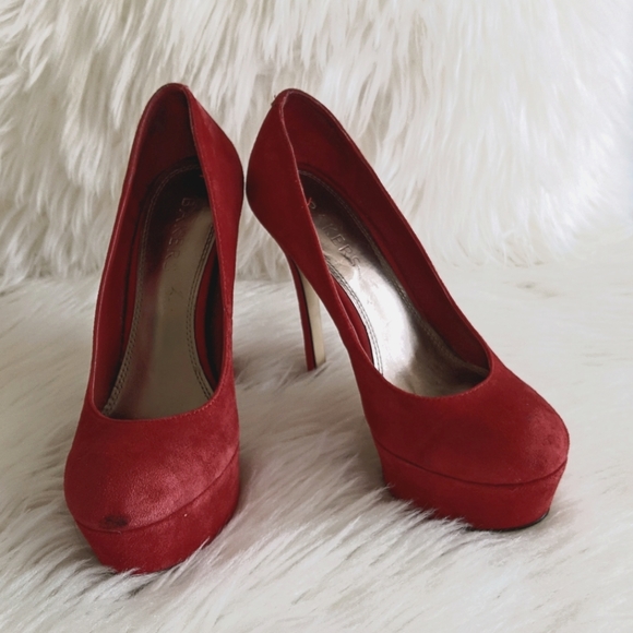 Platform Heels in Red - Picture 3 of 4